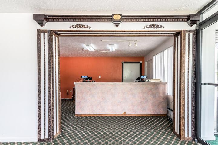 Hotel Interior 13 of 58