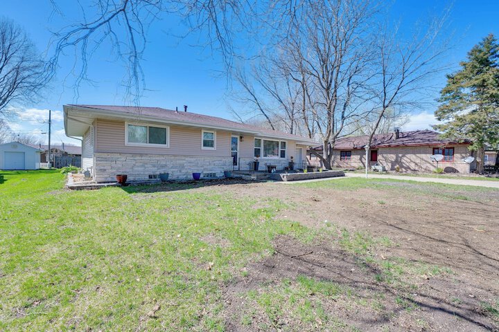 Newly Remodeled Home in Storm Lake w / Private Yard