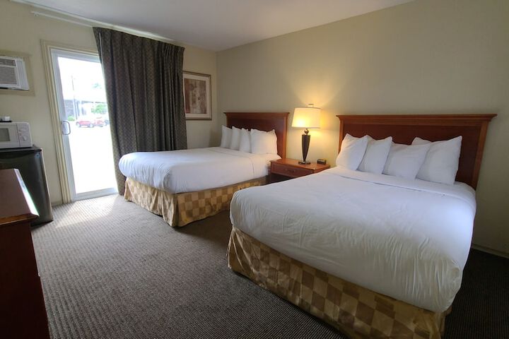 Room 12 of 14