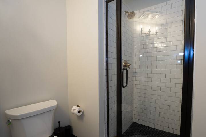 Room 47 of 112