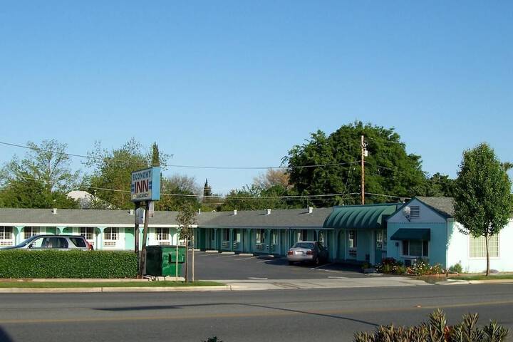 Economy Inn