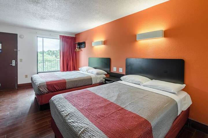 Room 29 of 31