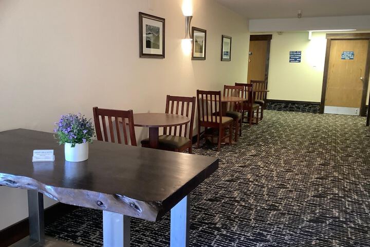 Luxury Inn & Suites