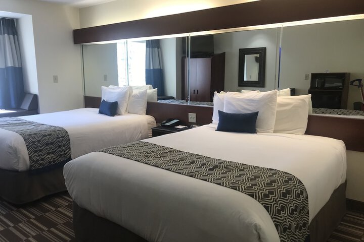 Room 49 of 67