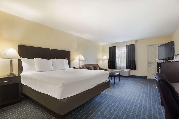 Room 21 of 31