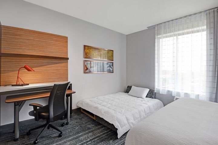 Room 22 of 39