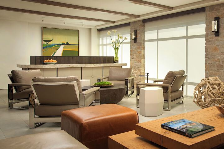 Hotel Interior 4 of 35