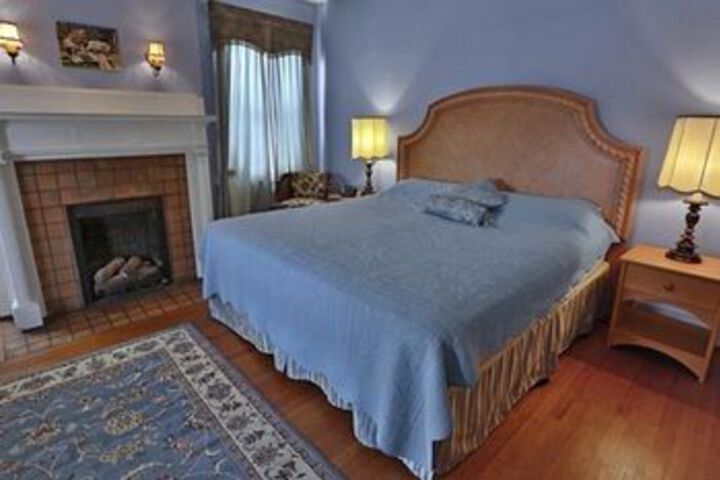 Simply Divine Bed and Breakfast