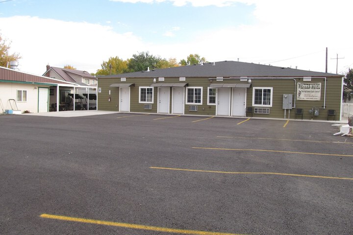 Western Motel