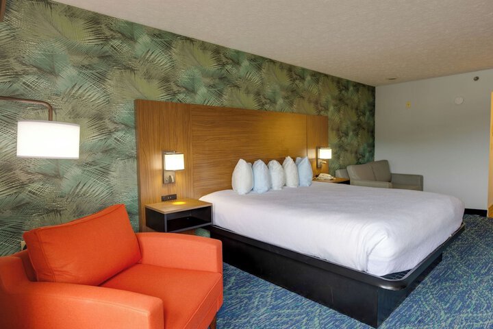Room 26 of 59