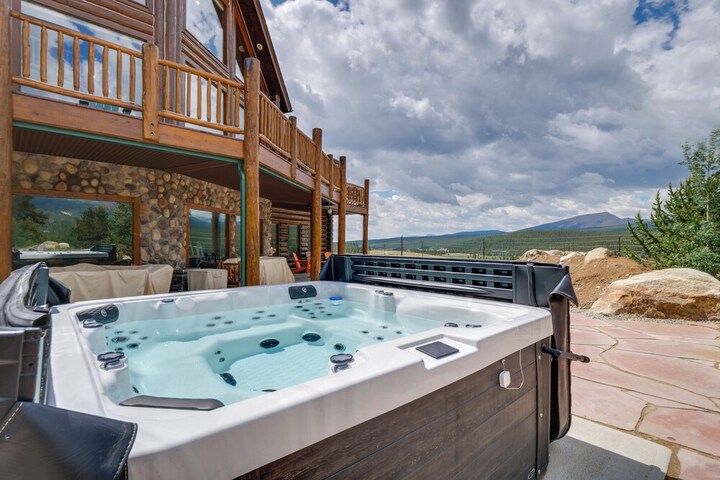 Alma Mountain Getaway w / Private Hot Tub & Views
