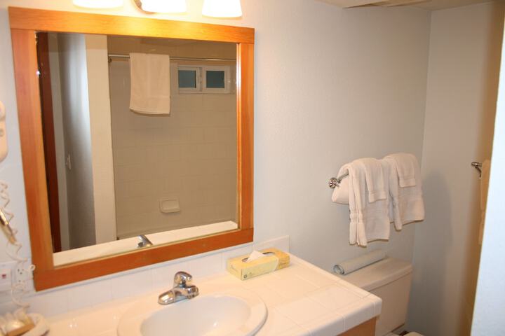 Room 178 of 231