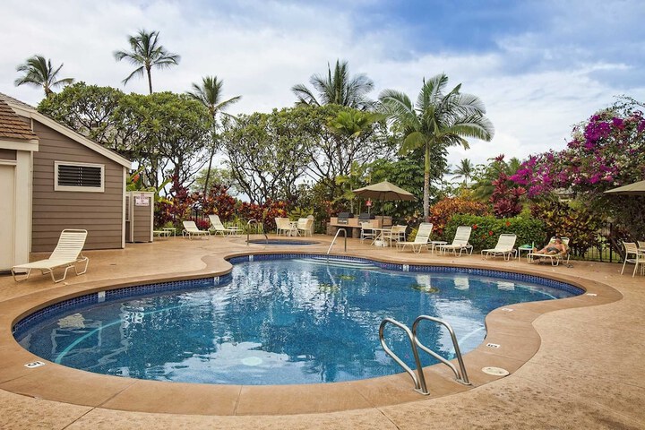 Pool 51 of 207