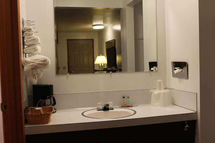 Room 5 of 20