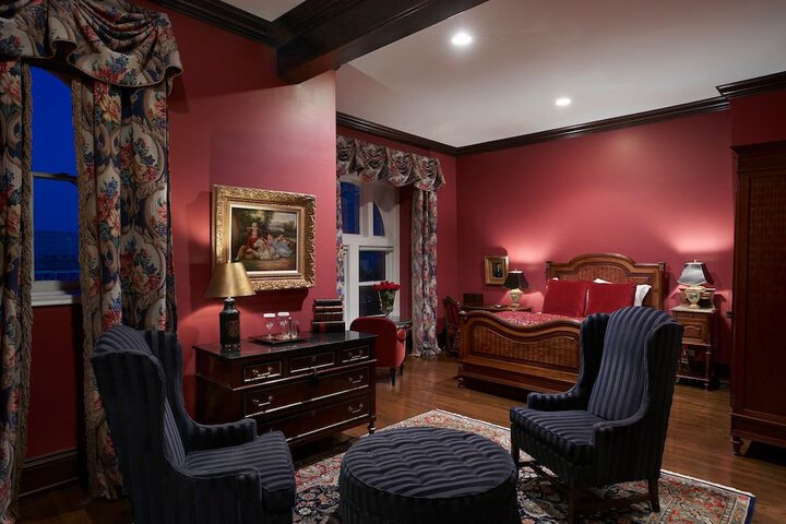 Room 21 of 51