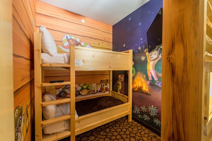 Room 14 of 41