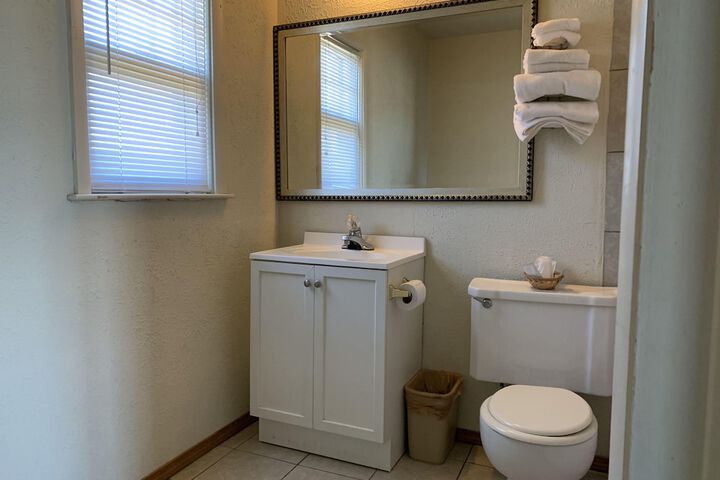Room 12 of 13