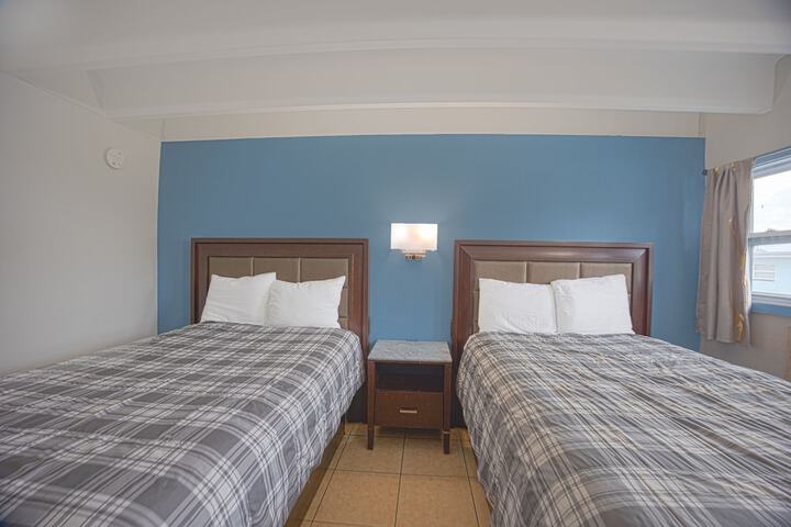 Room 39 of 65