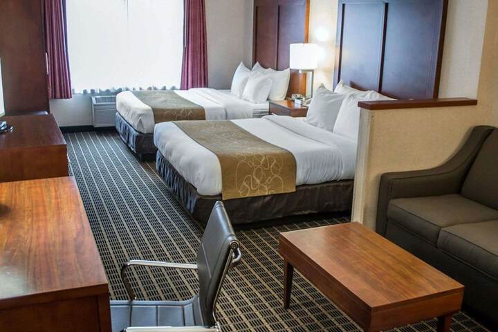 Comfort Suites Portland Southwest