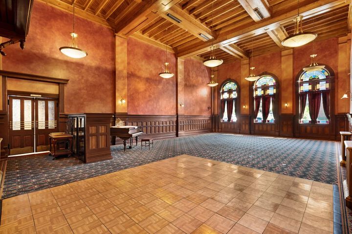 Hotel Interior 15 of 128