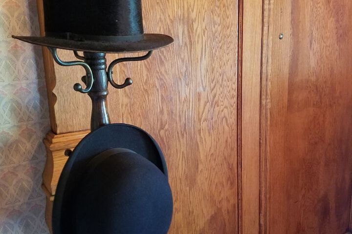 Hudson Manor Bed and Breakfast