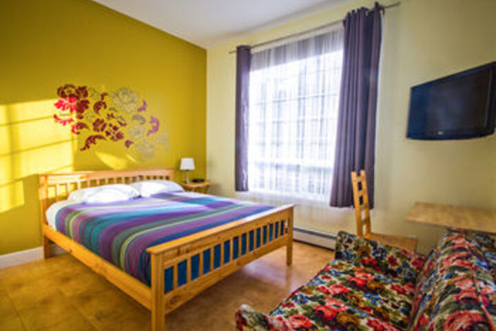 Cow Bay Pioneer Guesthouse