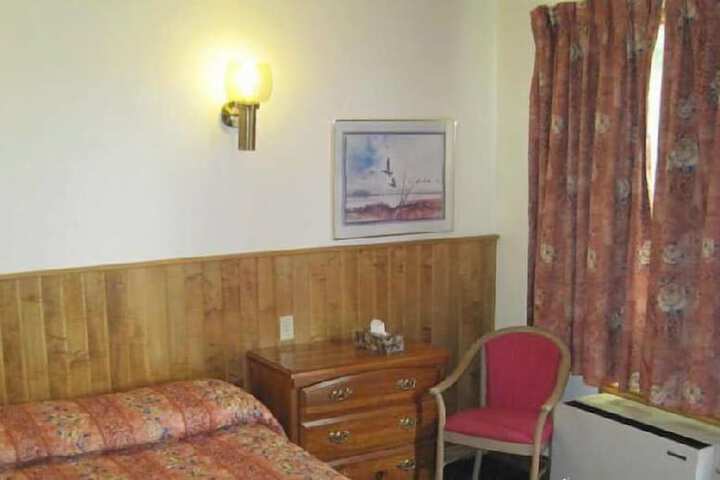 Room 14 of 29