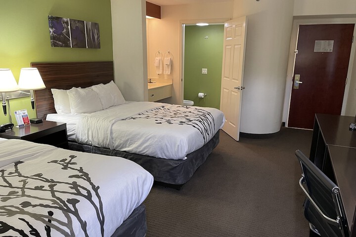 Room 59 of 86