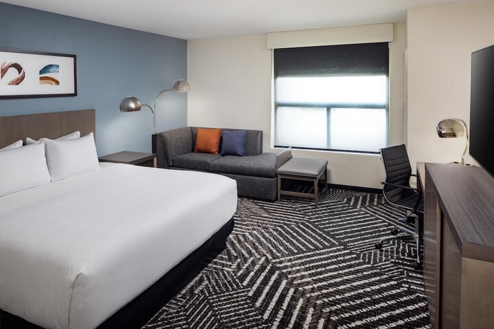 Hyatt House Royal Oak / Birmingham
