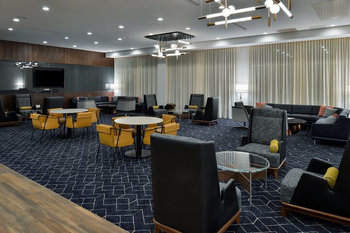 Courtyard by Marriott Raleigh Cary Crossroads