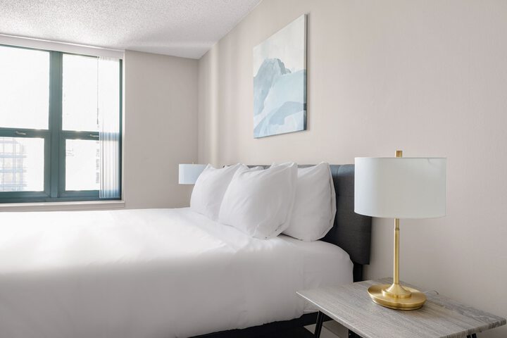 Room 46 of 73