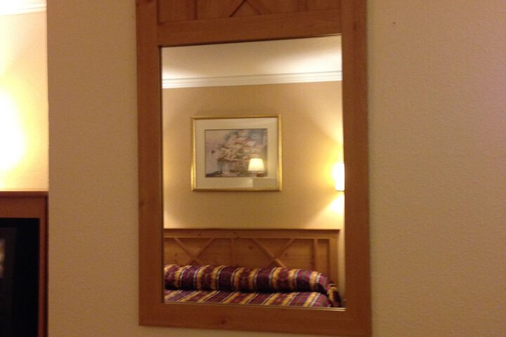 Room 9 of 56