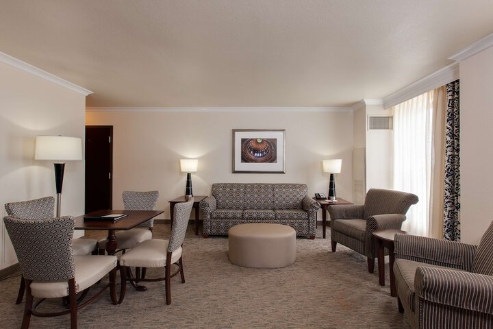 Room 30 of 61