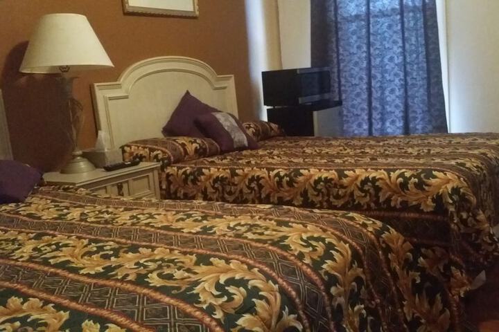 Room 23 of 38