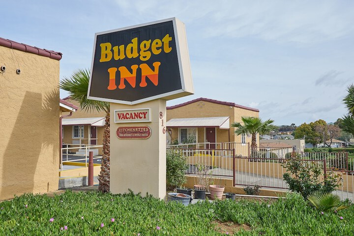 Hotel 8 of 77