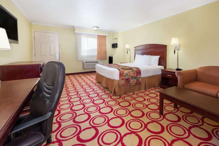 HOTEL PLAINVIEW