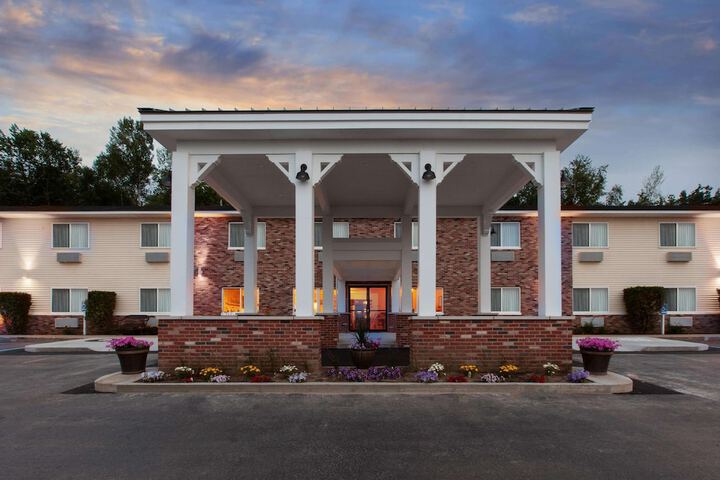 Hotel 2 of 47