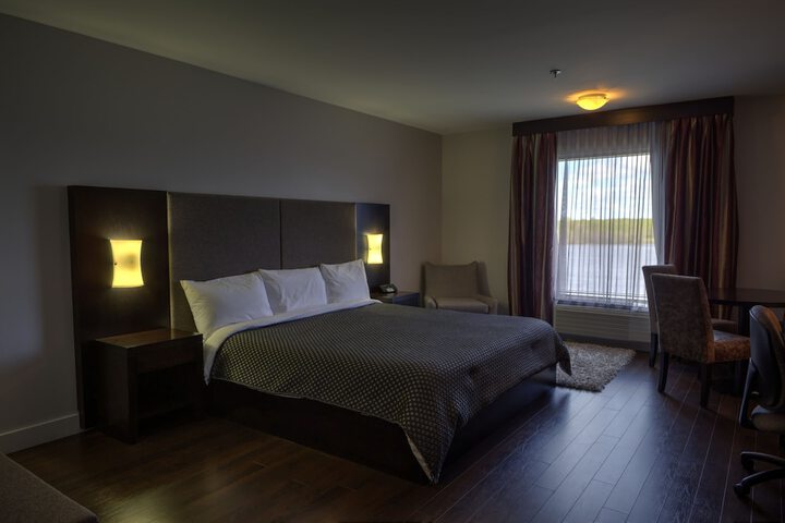 Room 18 of 37