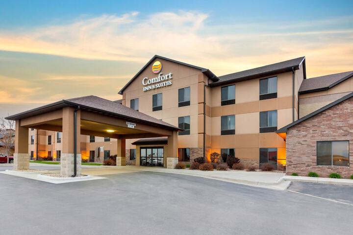 Comfort Inn & Suites Mitchell I-90