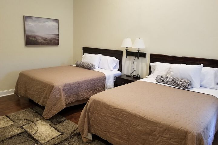 Room 14 of 16