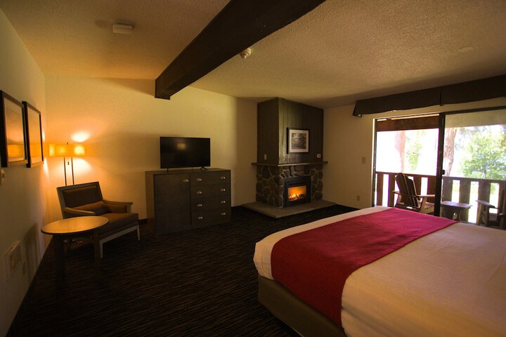 Room 38 of 73