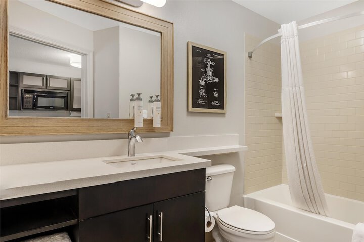 Sonesta Simply Suites Boston Burlington