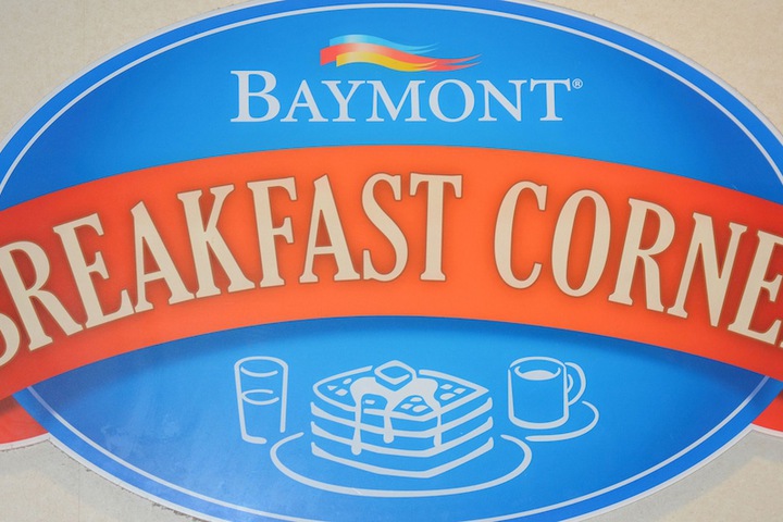 Breakfast/Coffee Service 28 of 33