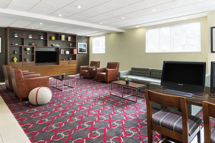 Four Points by Sheraton Surrey