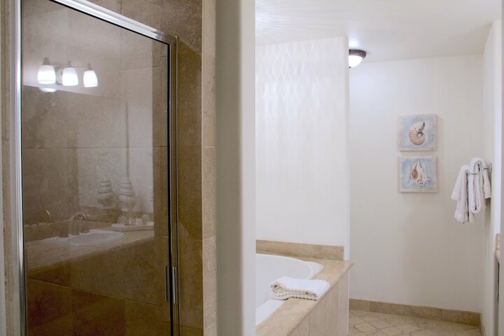 Room 21 of 39