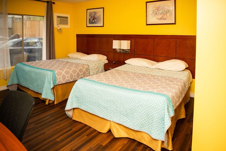 Room 42 of 90