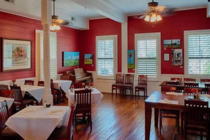 Florida House Inn