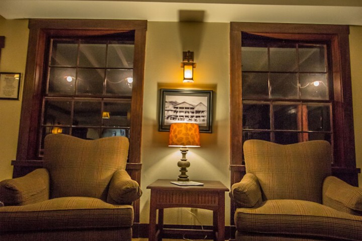 Marys Lake Lodge Mountain Resort and Condos