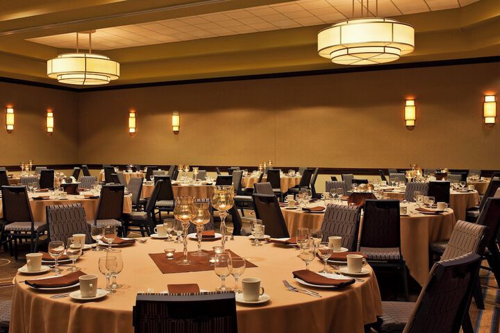 Sheraton Sioux Falls Hotel & Convention Center
