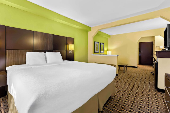 Best Western Knoxville Suites - Downtown